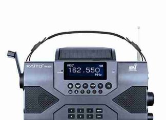 kaito emergency radio voyager max ka900 digital solar dynamo crank wind up 1