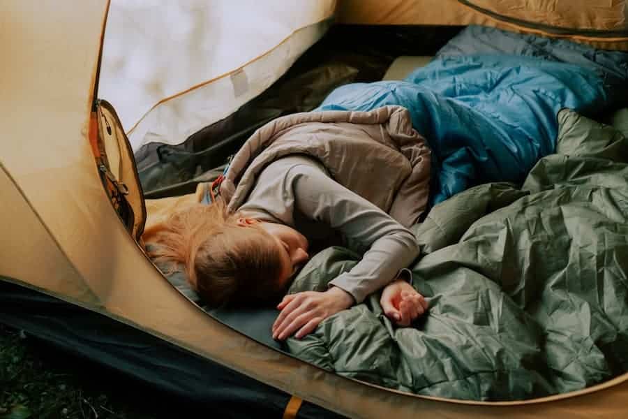 How Do You Cuddle While Camping?