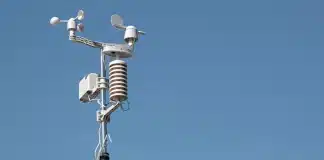 Do Meteorologists Use Weather Stations
