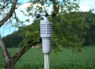 what are the benefits of having a home weather station 1
