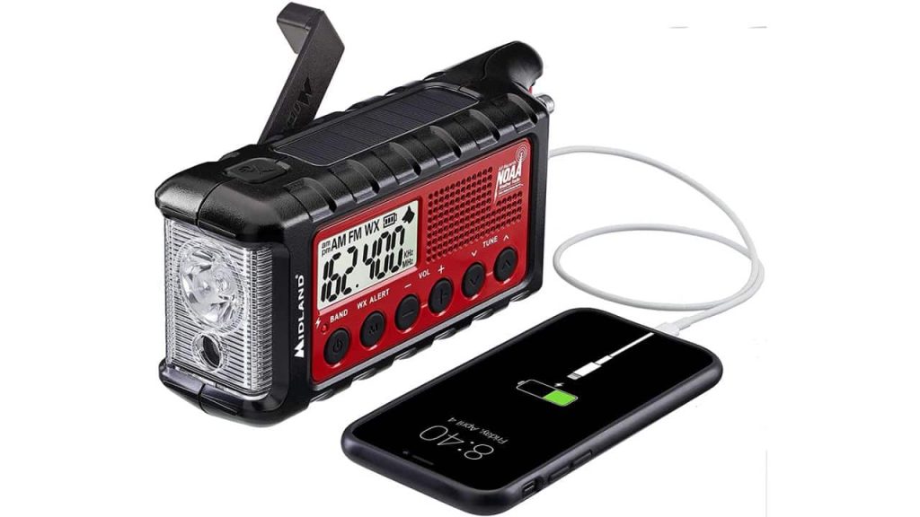 What Features Should I Look For When Buying An Emergency Weather Radio? What Features Should I Look For When Buying An Emergency Weather Radio?