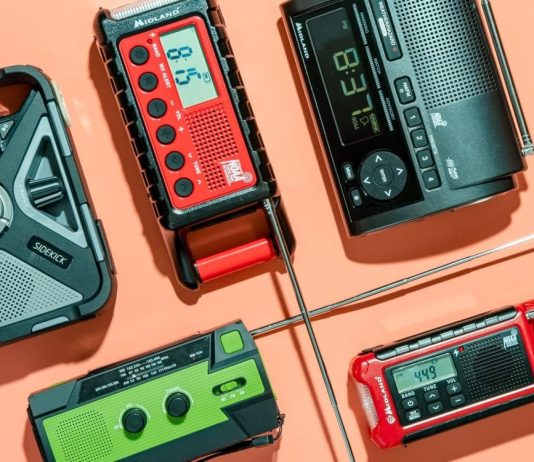 what is an emergency weather radio 5
