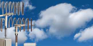 can i connect multiple remote sensors to my home weather station