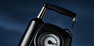 should i get a hand crank emergency radio