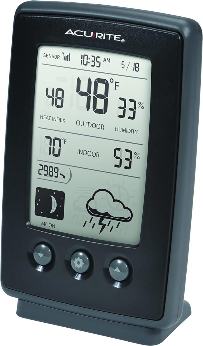 acurite digital weather forecaster with indooroutdoor temperature humidity and moon phase 00829 black 1